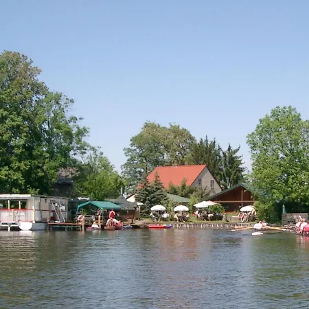 Ferien Am See Schwerin  Buitenkant foto